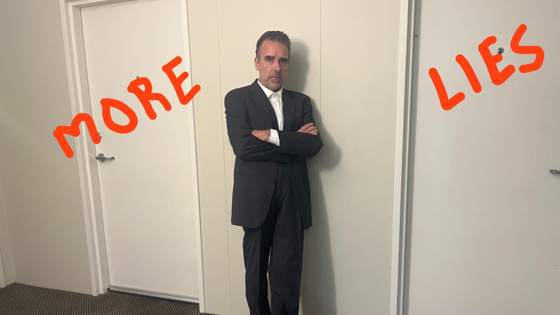 Mwy o Gelwyddau (dyfyniad 30 munud)